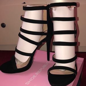 Black Heel (Shoe Republic LA) Size 9